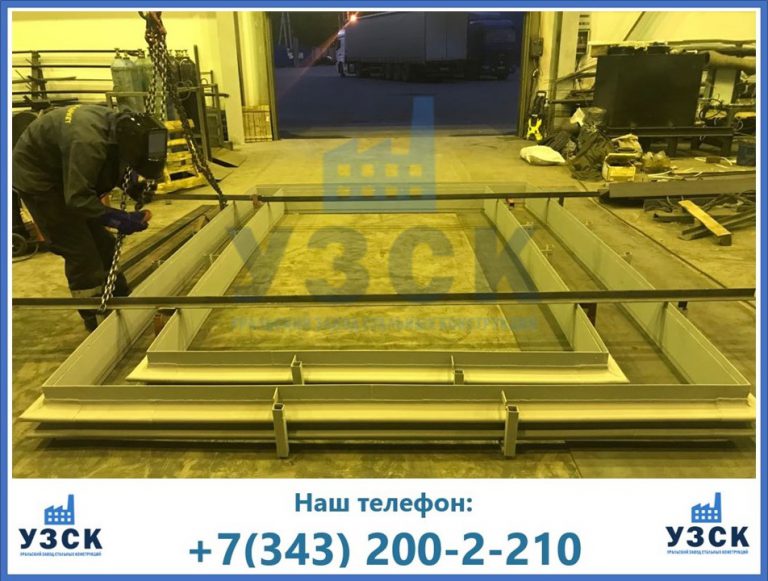 Линзовые прямоугольные компенсаторы большого размера в Сургуте